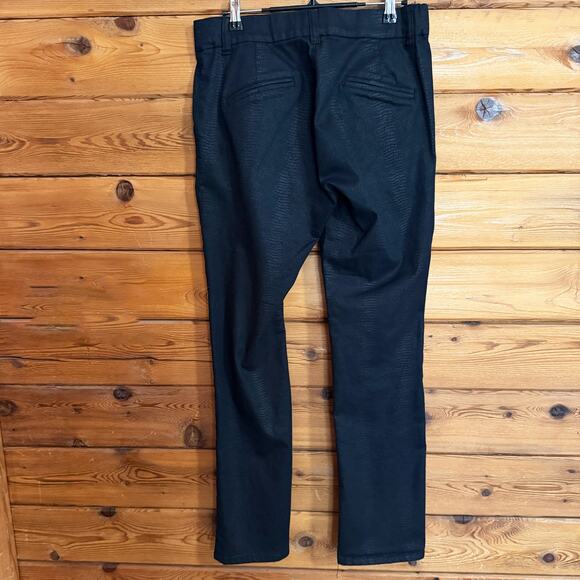 Bevy Flog Dafna Faux Reptile Snakeskin Pull On Skinny Pants sz 28 Black - Picture 2 of 7